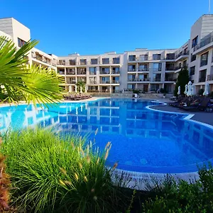 https://diamond-beach-sarafovo-by-kp.burgashotels.net